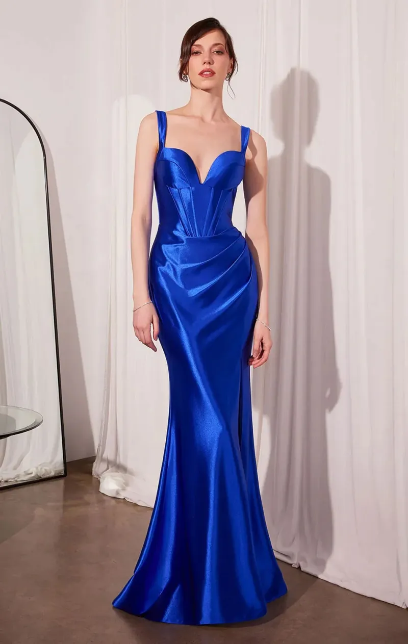 Vestido de Gala estilo corset en tela de seda y abertura lateral