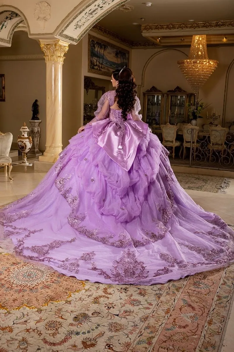 Vestido de 15 años Imperium con mangas abullonada decorado con pedrería y glitter, falda corte Princesa con cola