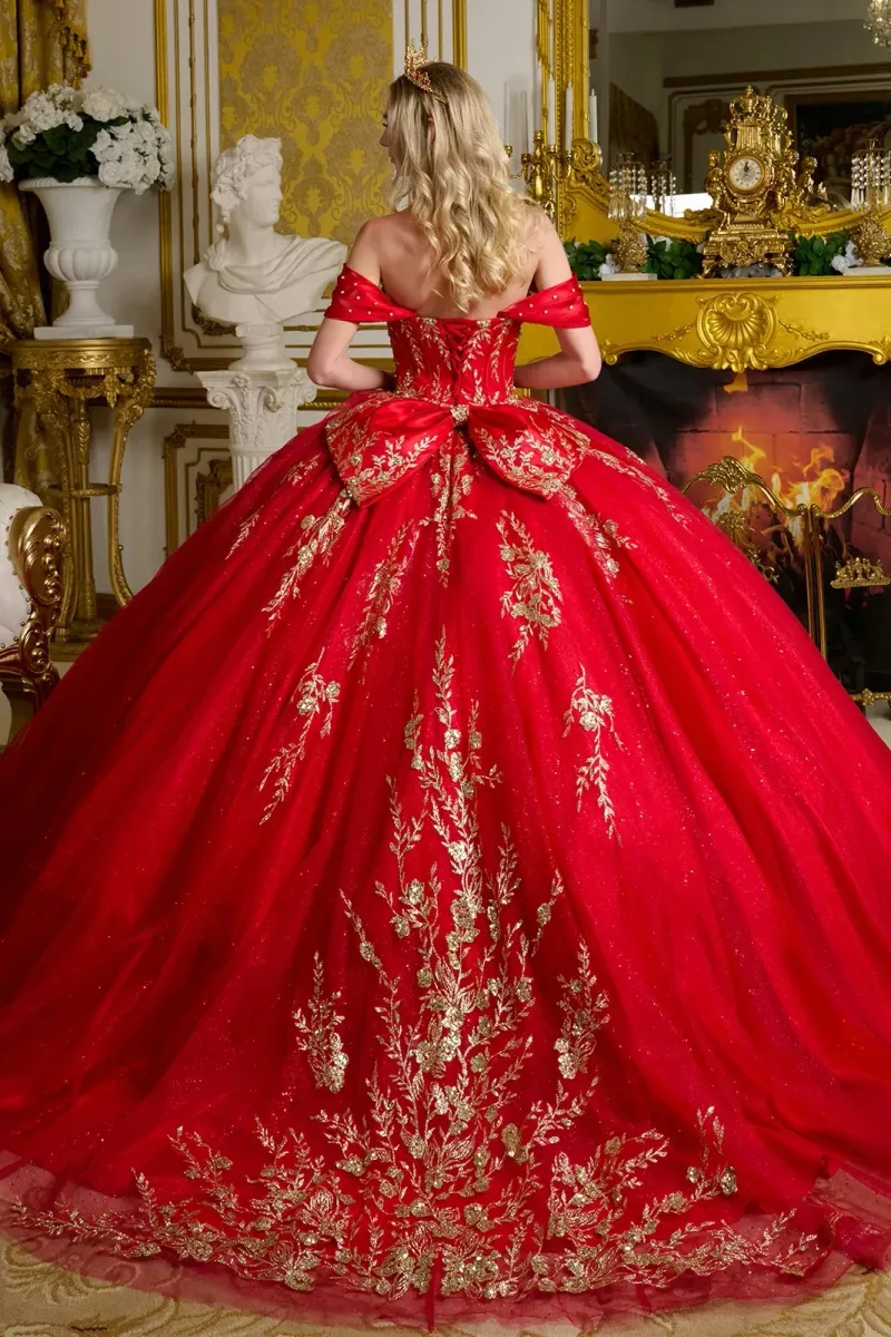 Vestido de 15 años Imperium Off Shoulder falda corte Princesa con cola y lazo