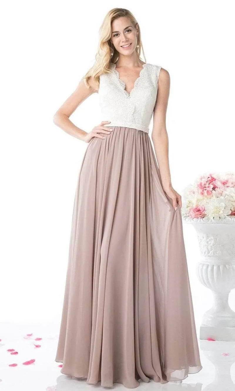 Vestido de Gala cuello en V con apluques en Top y falda corte A