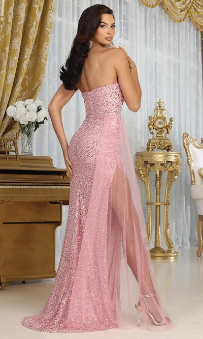 Vestido de Gala strapless copas en punta color Rosado decorado con pedreria y microlentejuelas