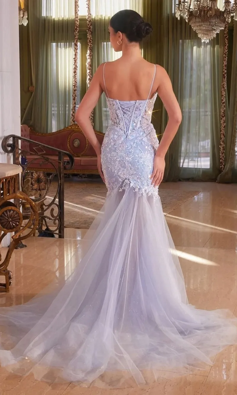 Vestido de Gala estilo corset con transparencia en tela de lentejuelas tornasol y falda corte Sirena de Tul