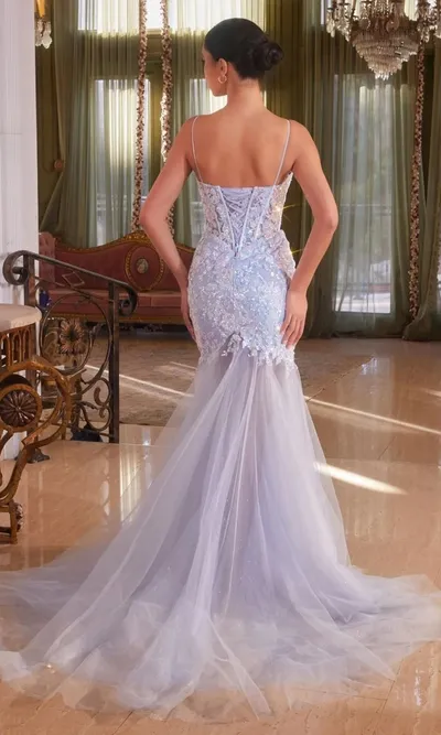 Vestido de Gala estilo corset con transparencia en tela de lentejuelas tornasol y falda corte Sirena de Tul