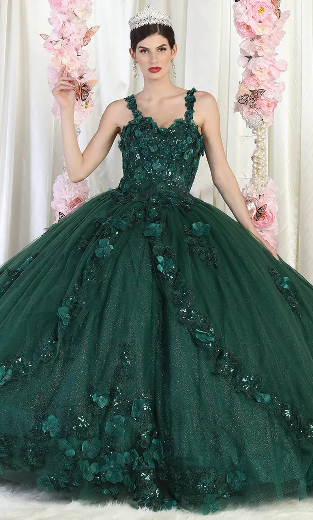 Vestido de 15 años de tiras decorado con apliques y flores en 3D en tela de Tull, falda corte princesa