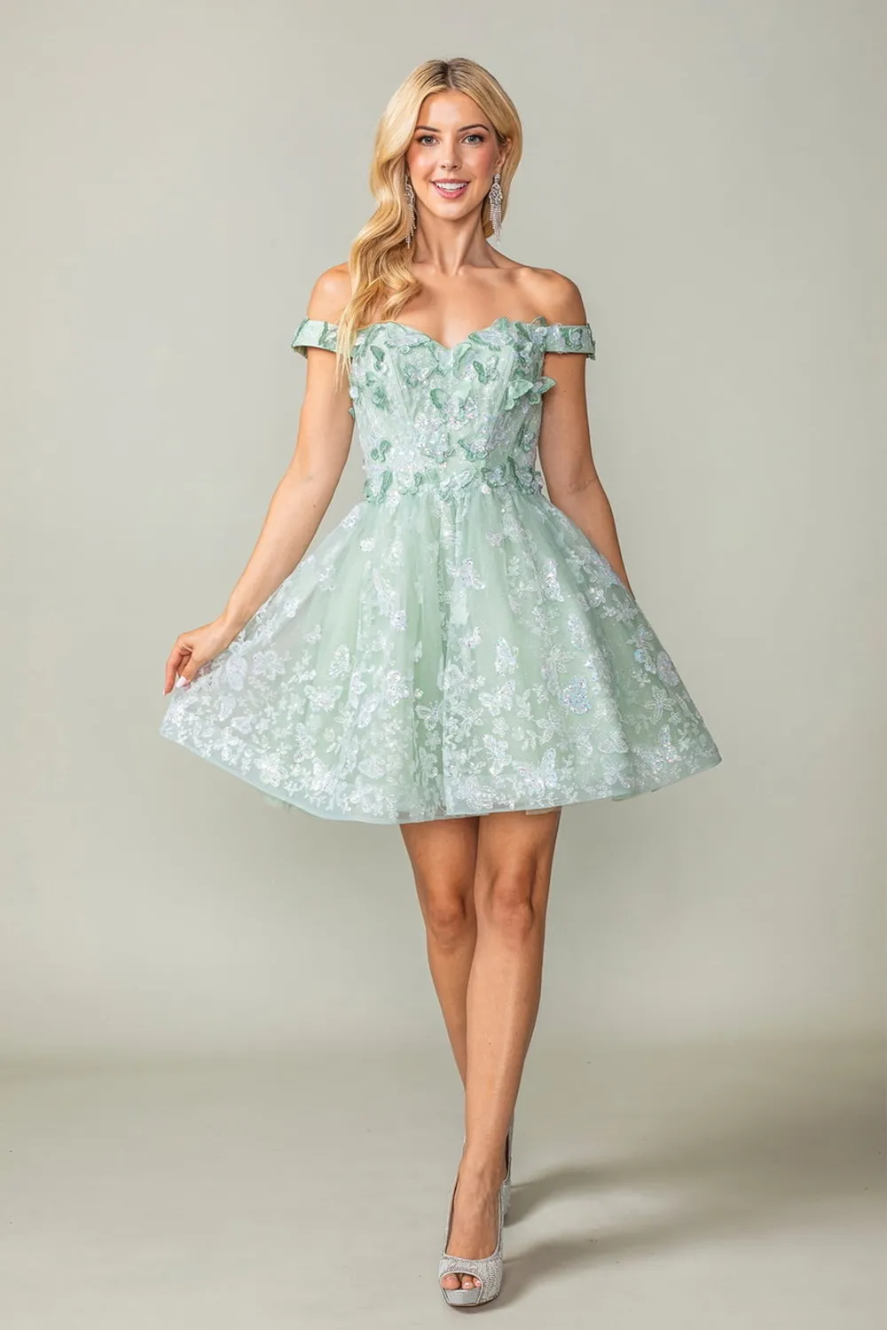 Vestido de Quinceañera corto Off Shoulder decorado con mariposas en 3D y apliques de Glitter