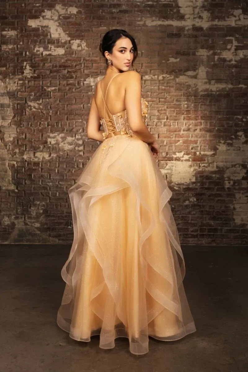 Vestido de gala de tiras estilo corset ajustable decorado con glitter y apliques