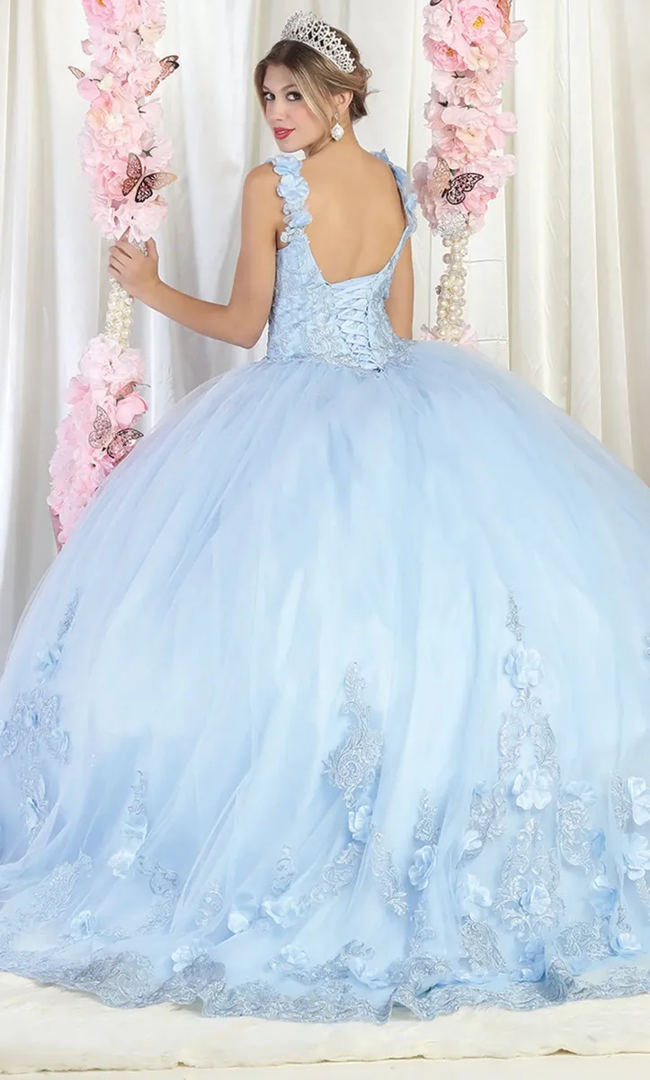 Vestido de 15 años decorado con pedreria en Top, falda corte Princesa decorada con apliques de Flores y Glitter