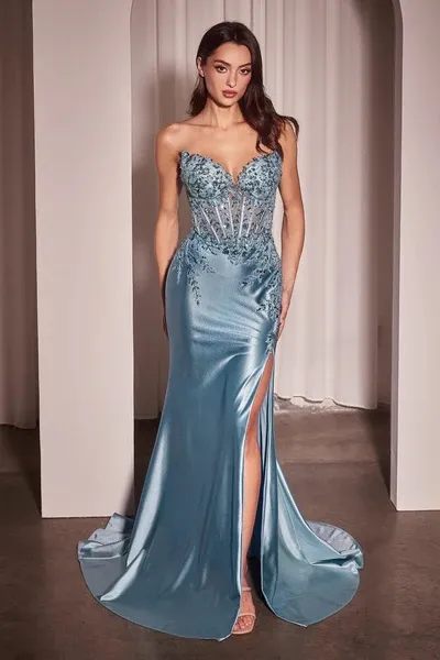 Vestido de Gala Strapless copas en punta estilo corset con transparencia decorado con apliques y pedreria
