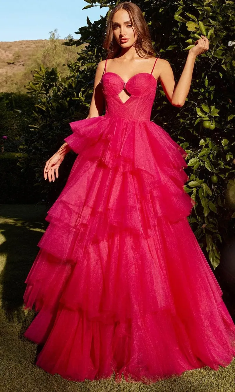 Vestido de Gala de tiras escote corazón y falda corte A de flecos