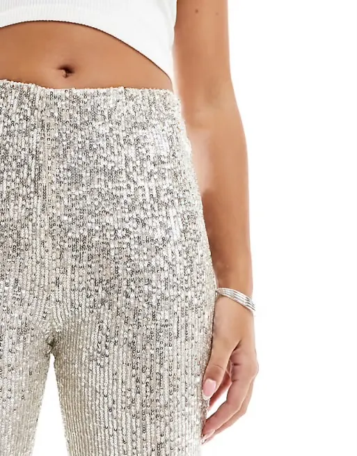 Pantalones en tela de lentejuelas