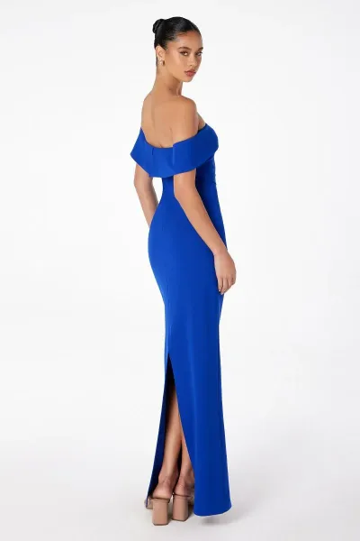 Vestido de Gala Off Shoulder corte recto