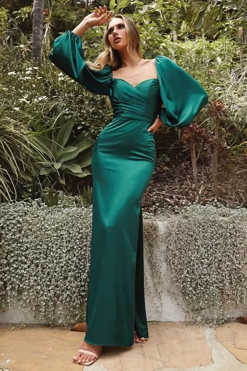 Vestido de Gala Off Shoulder en tela de seda, escote corazón y manga larga abullonada