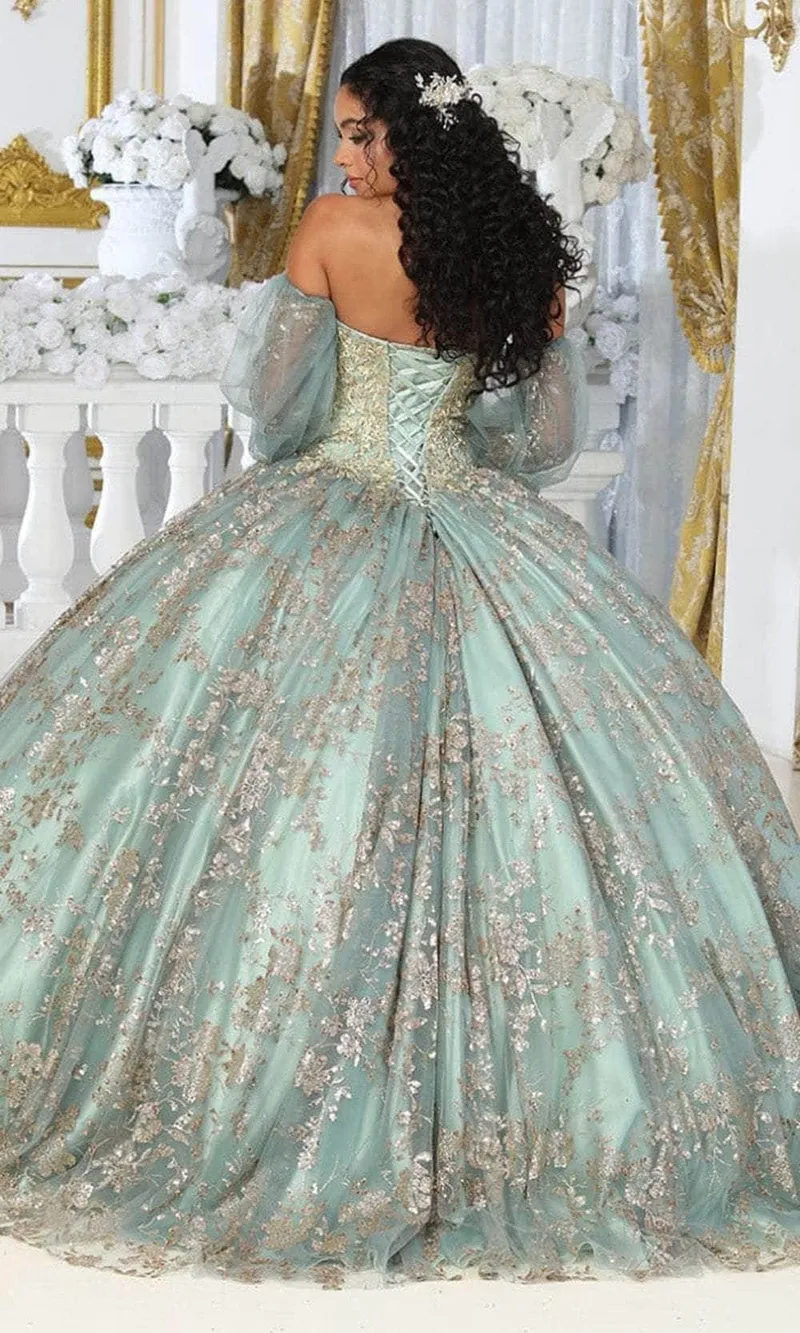 Vestido de 15 años Strapless color Sage decorado con decoraciones en glitter y apliques dorados tela de glitter falda corte princesa