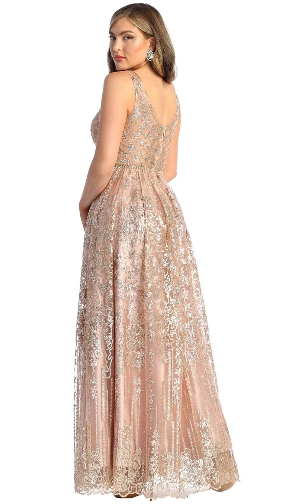 Vestido de gala color Rosegold semi-transparente decorado con apliques
