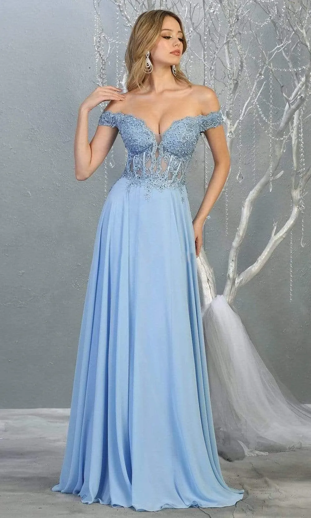 Vestido de 15 años Off Shoulder con apliques y semi-transparente en top
