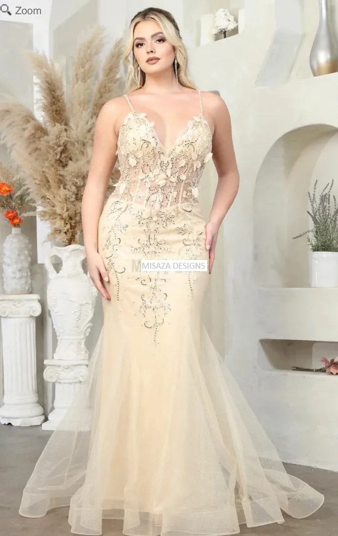 Vestido de Gala de tiras corte sirena decorado con pedreria y flores