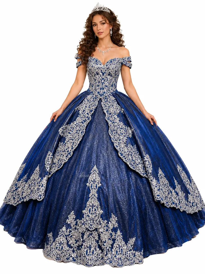 Dama de azul real con tiara resplandeciente