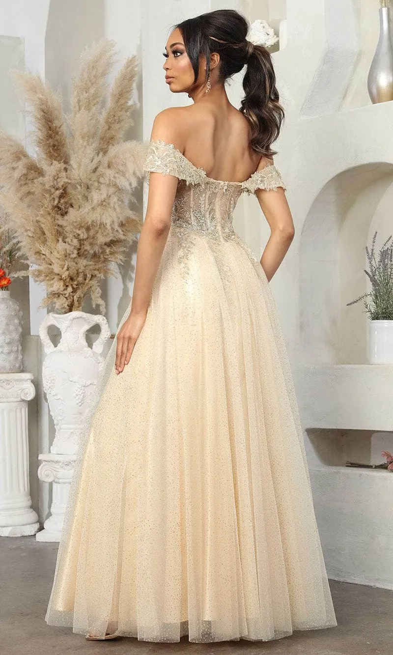 Vestido de Gala Off Shoulder con mangas caidas decorado con pedreria en Top y falda corte A