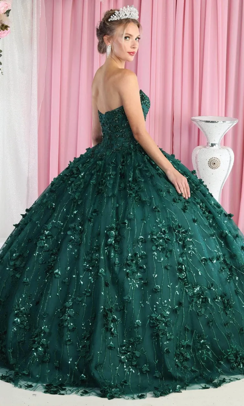 Vestido de 15 años Strapless decorado con pedreria en Top, Glitter y flores en 3D, falda corte princesa