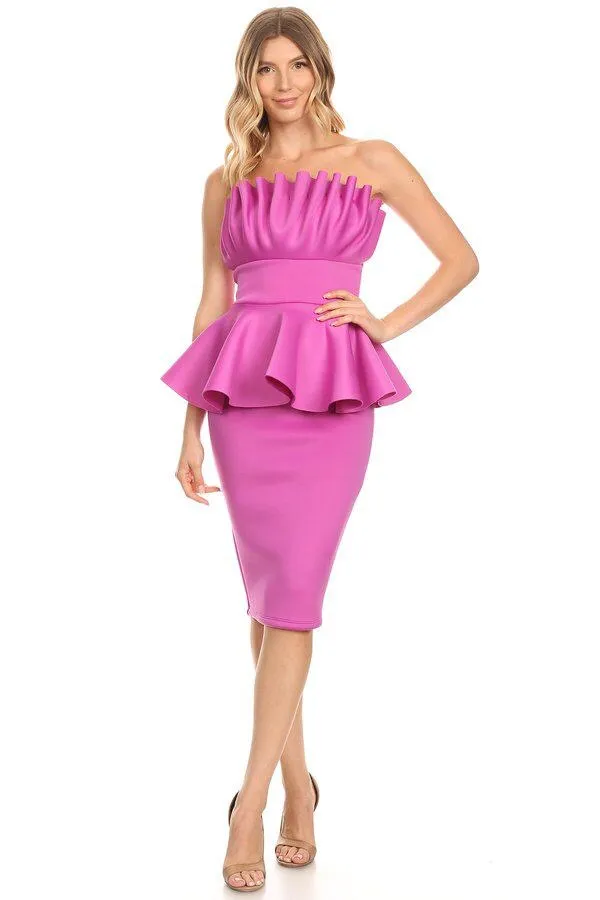 Vestido midi tipo Cocktail Strapless ajustado en tela de Scuba
