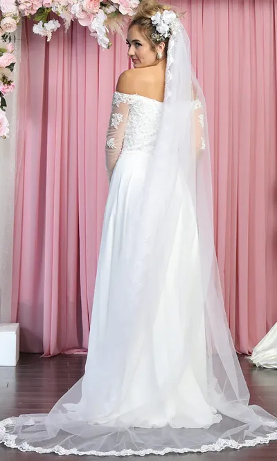 Vestido de gala Off Shoulder con mangas largas color Blanco decorado con apliques y falda corte A