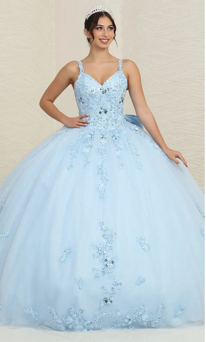 Vestido de 15 años de tiras decorado con apliques y flores en 3D en tela de glitter falda corte princesa