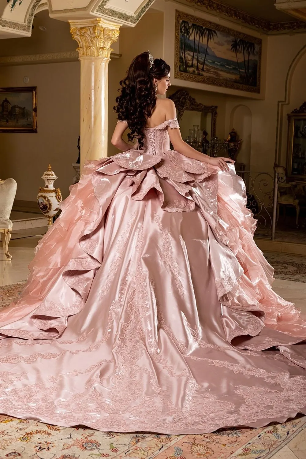 Vestido de 15 años Imperium Off Shoulder falda corte Princesa con cola y lazo