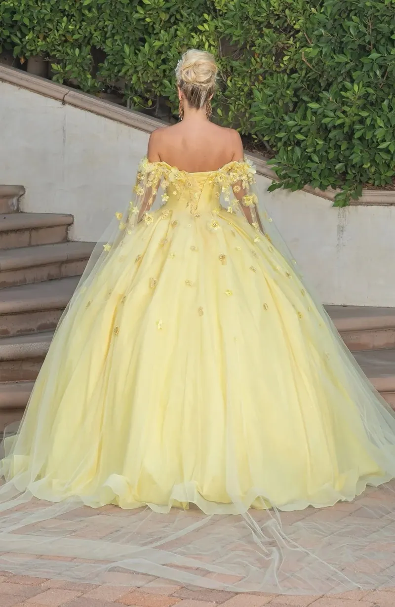 Capa para vestido Off Shoulder decorada con flores en 3D