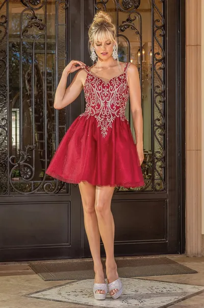 Vestido de Quinceañera corto de tiras, decorado con apliques de Glitter dorados y falda corte A