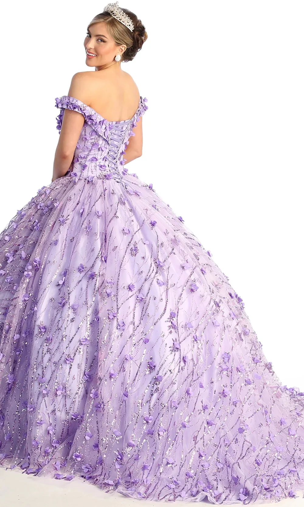 Vestido de 15 años Off Shoulder estilo corset decorado con flores en 3D y decoraciones en glitter falda corte princesa