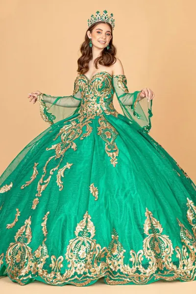 Vestido de 15 años Imperium Strapless con mangas tipo guantes decorado con apliques
