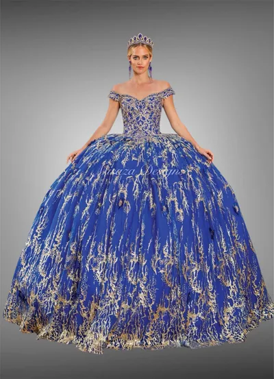 Vestido de 15 años Off Shoulder con decoraciones de Glitter en Dorado y Pedreria en Top, falda corte Princesa