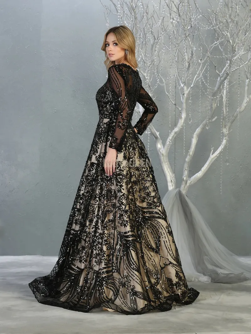 Vestido de Gala manga larga con transparecia decorado con apliques de flores en lentjuelas y falda corte A