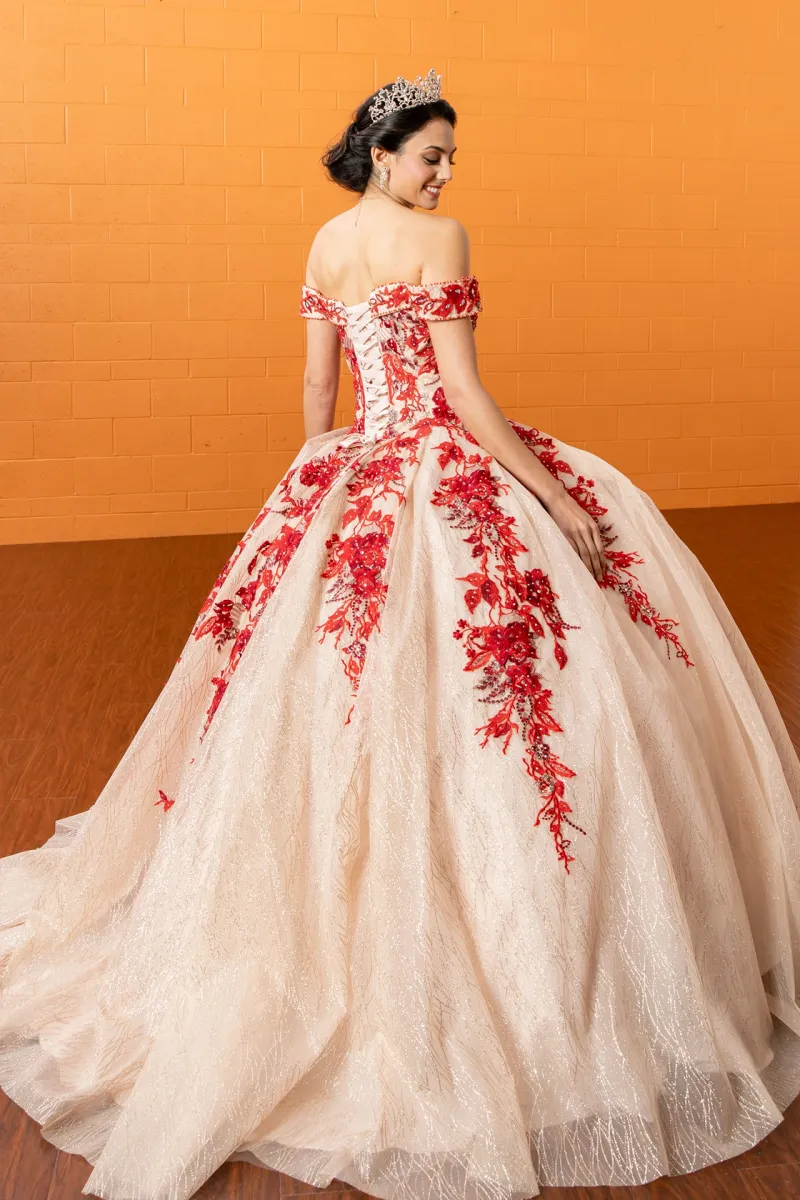 Vestido de 15 años Off Shoulder doble tono con apliques de flores en Top y Falda corte Princesa