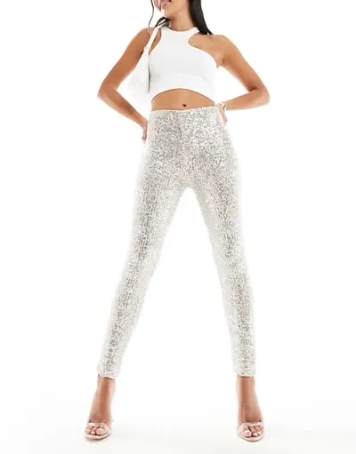 Pantalones en tela de lentejuelas