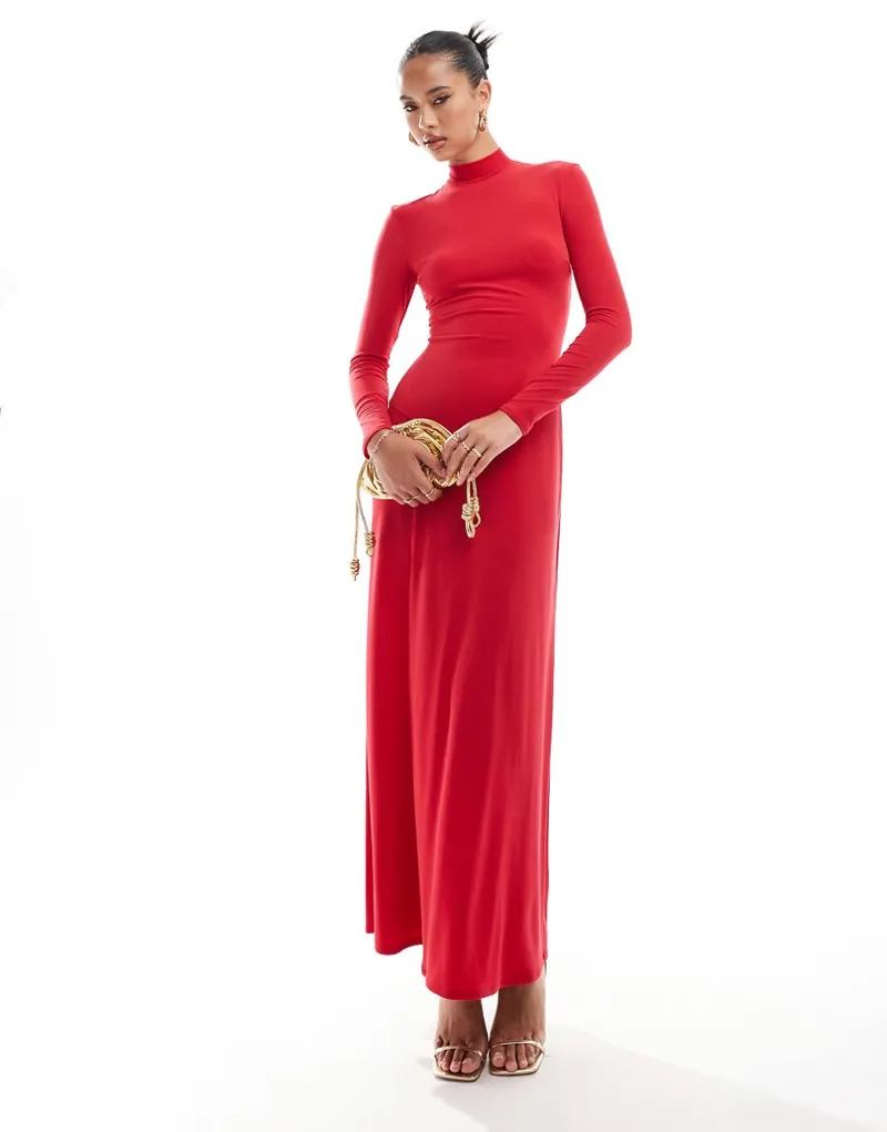 Vestido de Gala color Rojo ajustado de cuello Halter, manga larga y espalda descubierta