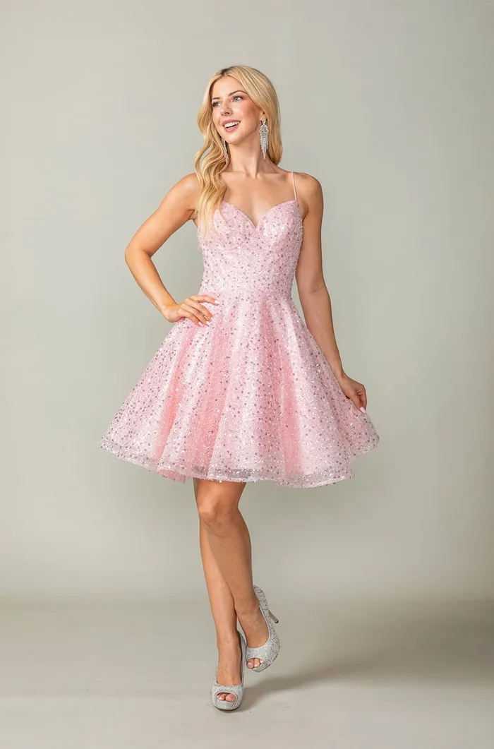 Vestido de Quinceañera corto en tela de piedras y lentejuelas, tiras frontales y falda corte A