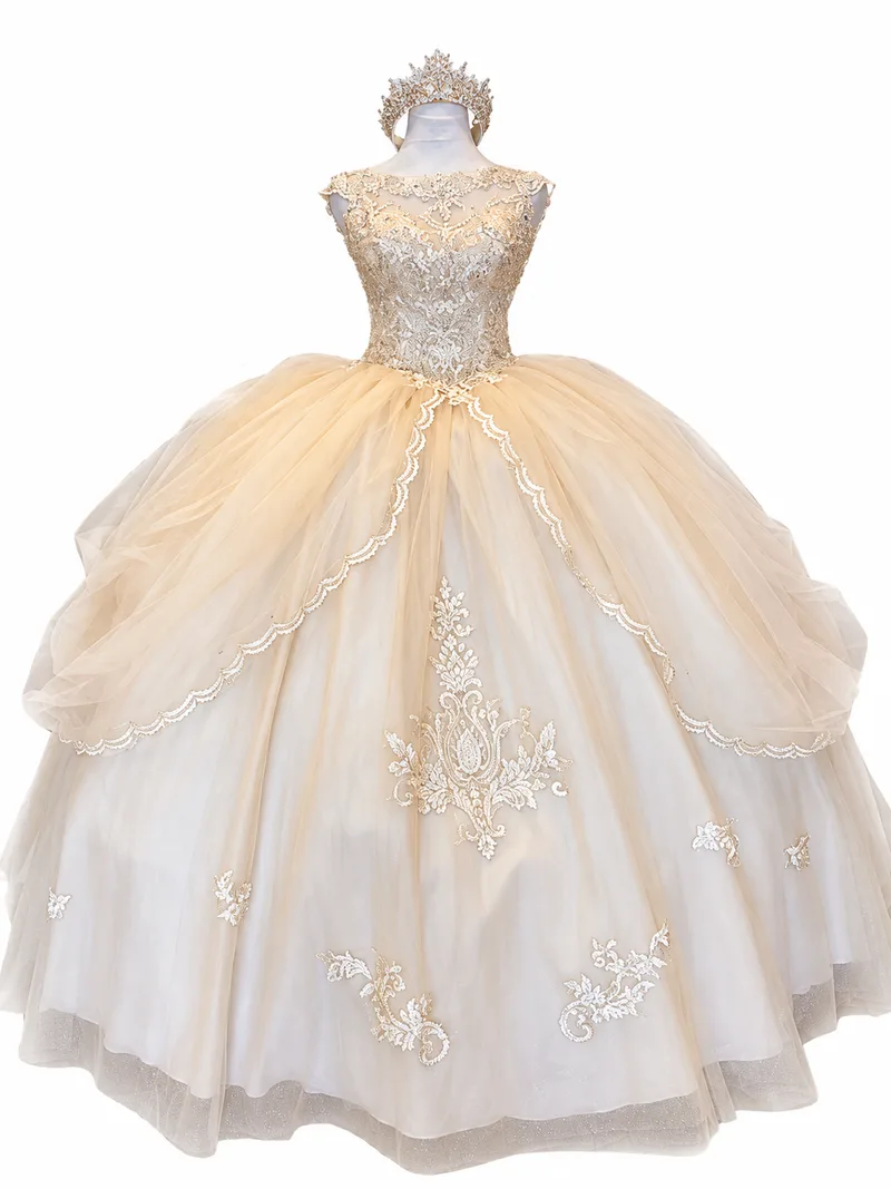 Vestido de gala champán con corona ornada (1)