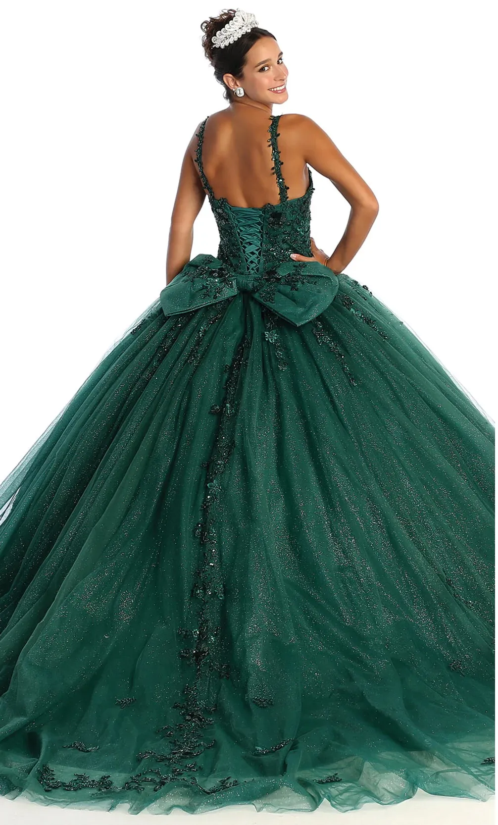 Vestido de 15 años de tiras decorado con apliques y flores en 3D en tela de glitter falda corte princesa