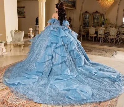 Vestido de 15 años Imperium Off Shoulder falda corte Princesa con cola y lazo