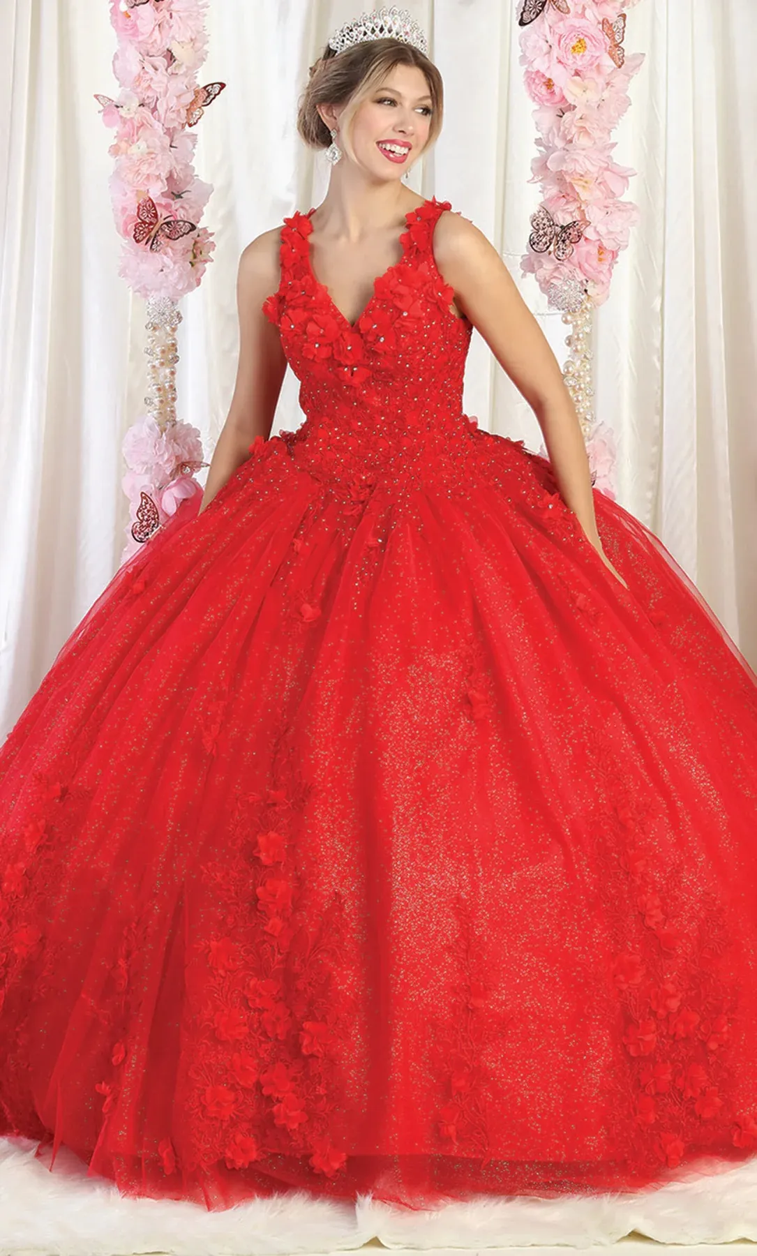 Vestido de 15 años de tiras decorado con apliques y flores en 3D, falda corte princesa