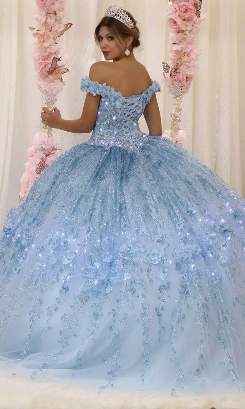 Vestido de 15 años Off Shoulder decorado con apliques y flores en 3D en tela de glitter falda corte princesa con luces LED