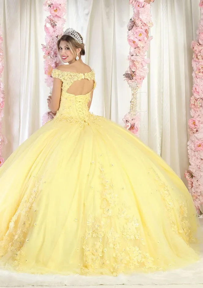 Vestido de 15 años Off Shoulder estilo corset decorado con flores en 3D