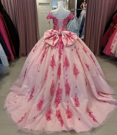 Vestido de 15 años Off Shoulder estilo corset de la linea Imperium